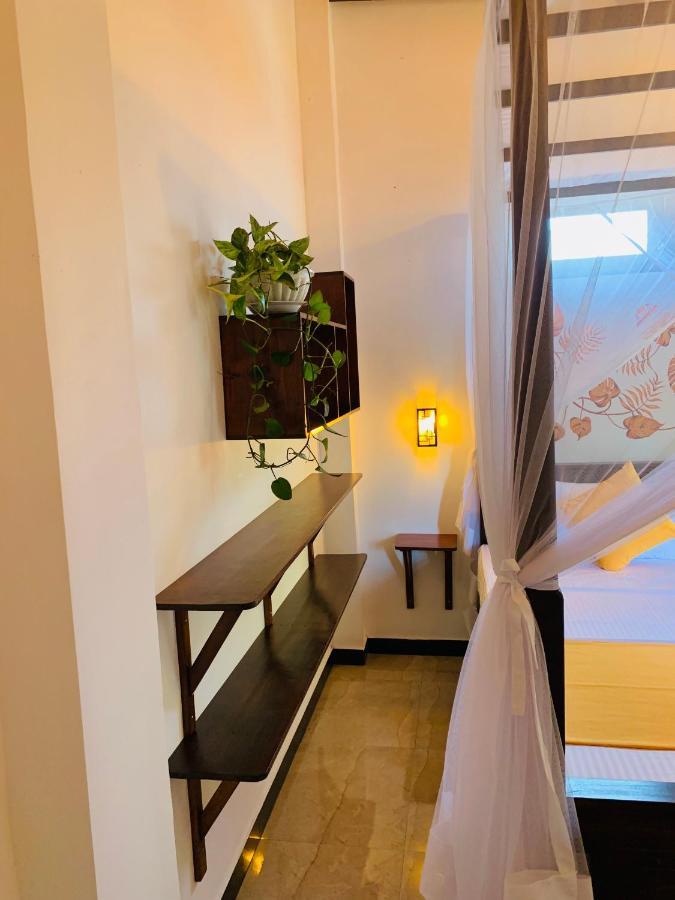 Art House Otel Dikwella Dış mekan fotoğraf