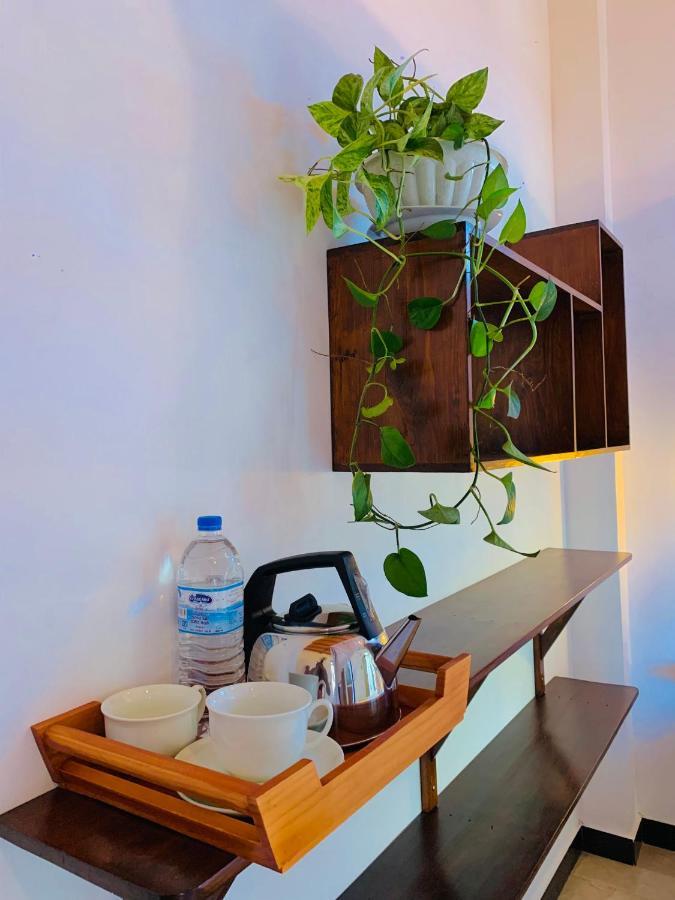 Art House Otel Dikwella Dış mekan fotoğraf